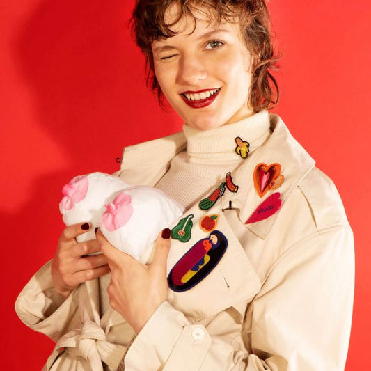 Kiss - Self Adhesive