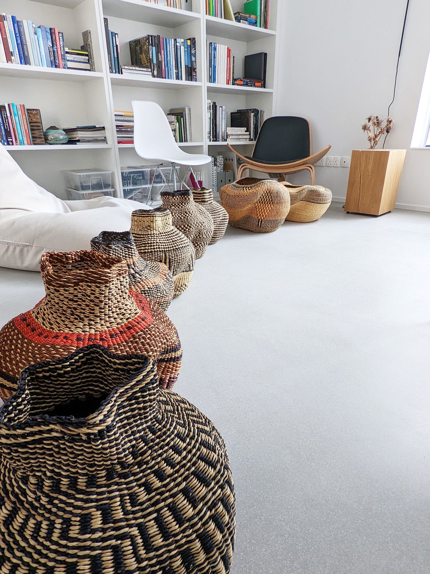 Artisan Basket - Tiny Yoomeliga Yure 01