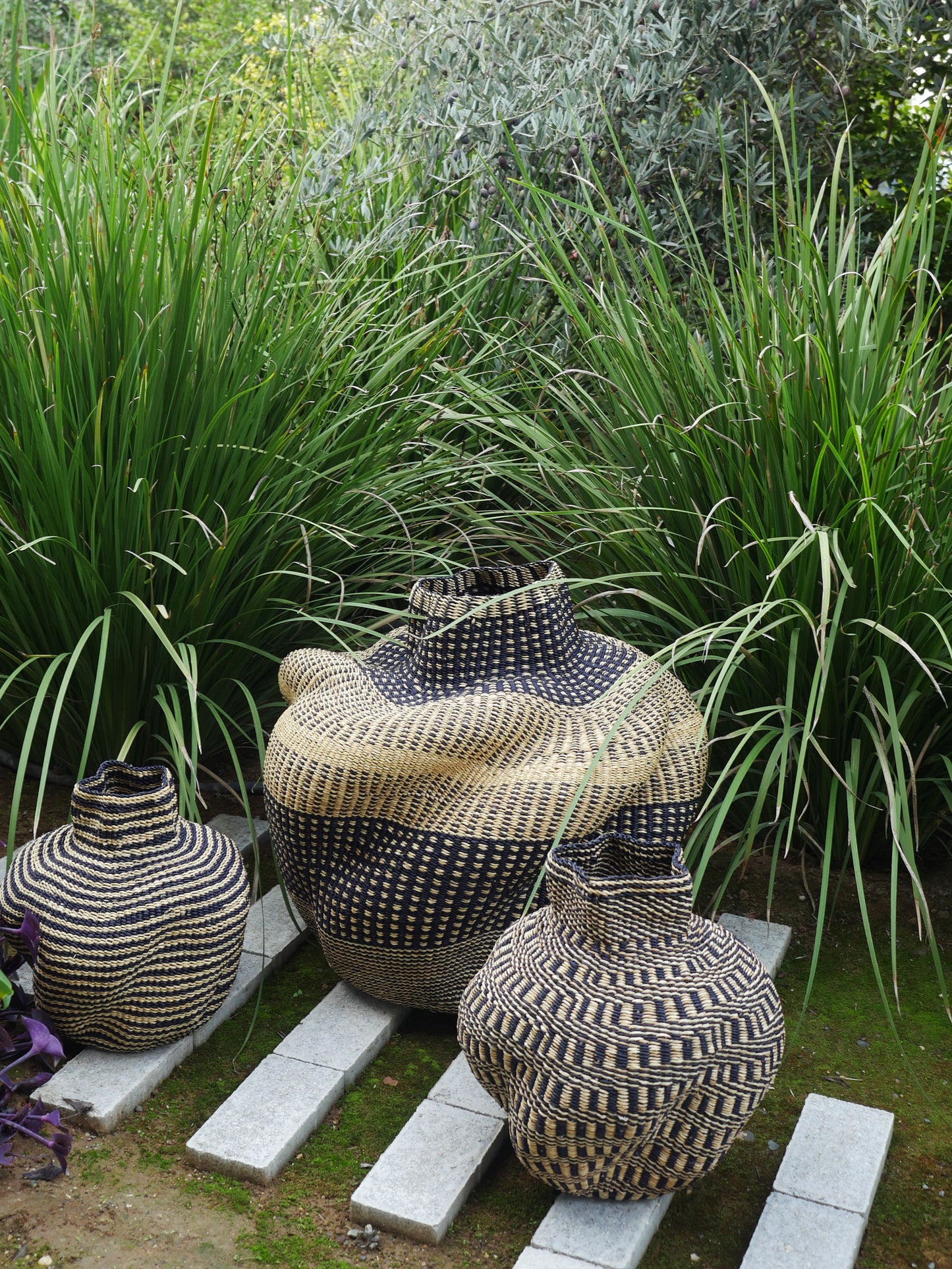 Artisan Basket Large - Yoomeliga Yure 01