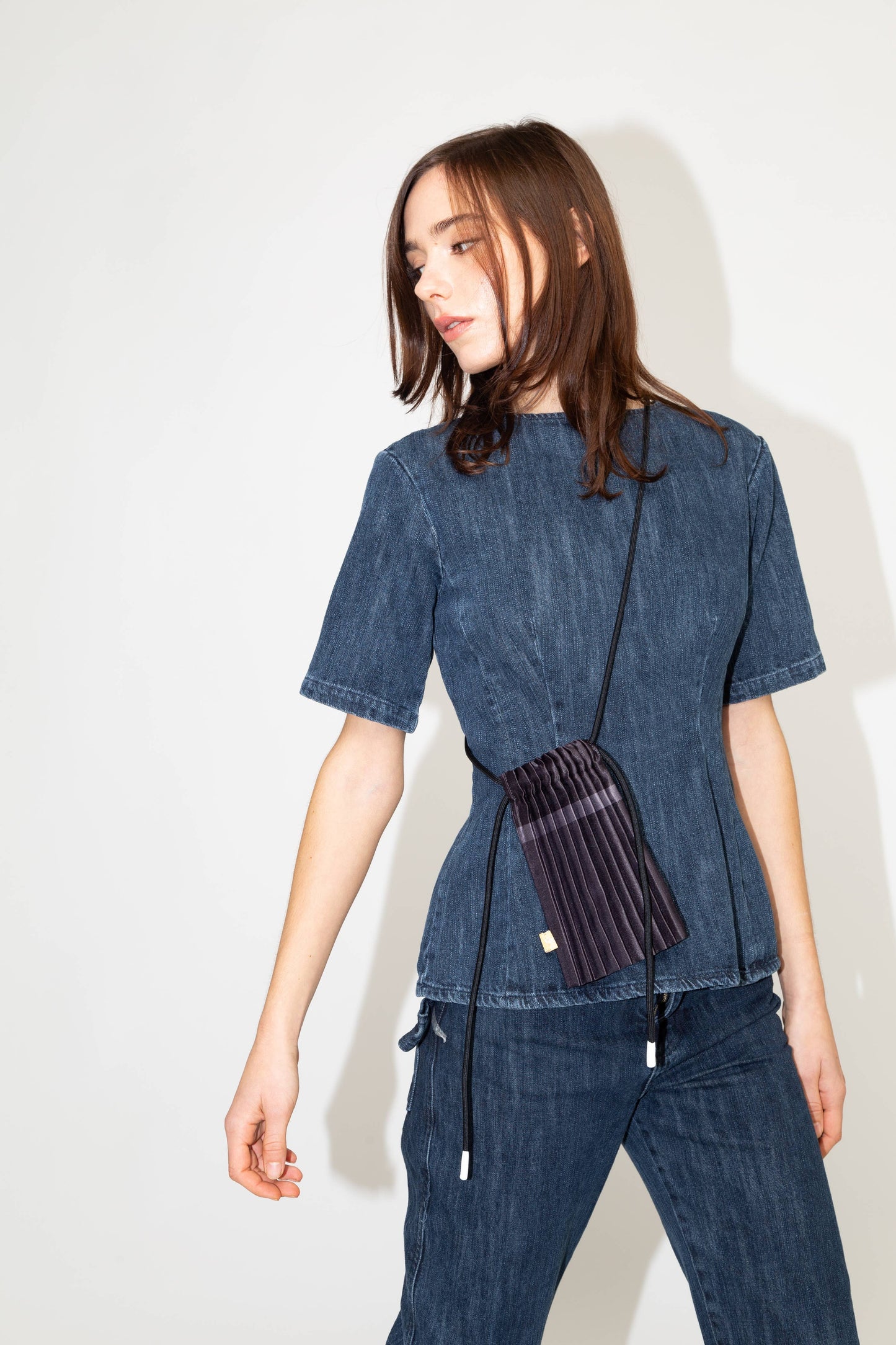 BLACK MINI PLEATED BAG - Multitudes