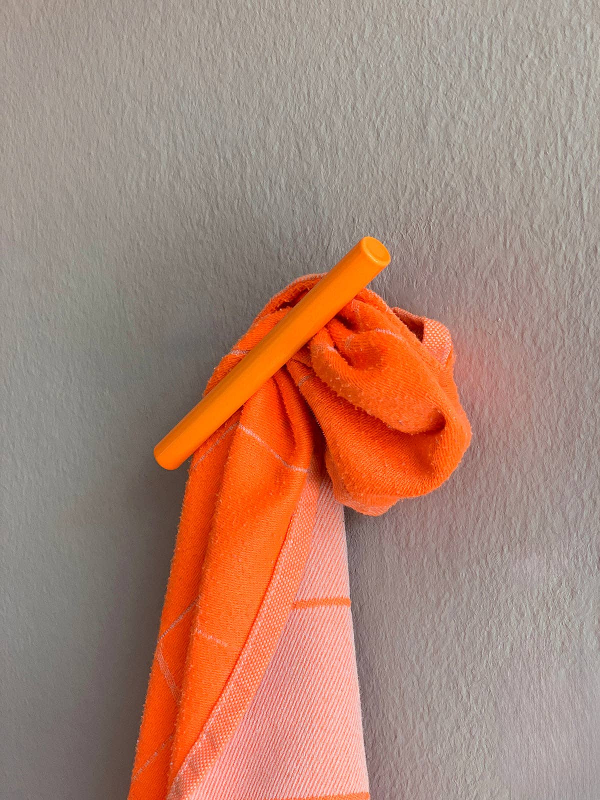 Wall-mounted hooks and Toilet Paper Holder - Neon Orange