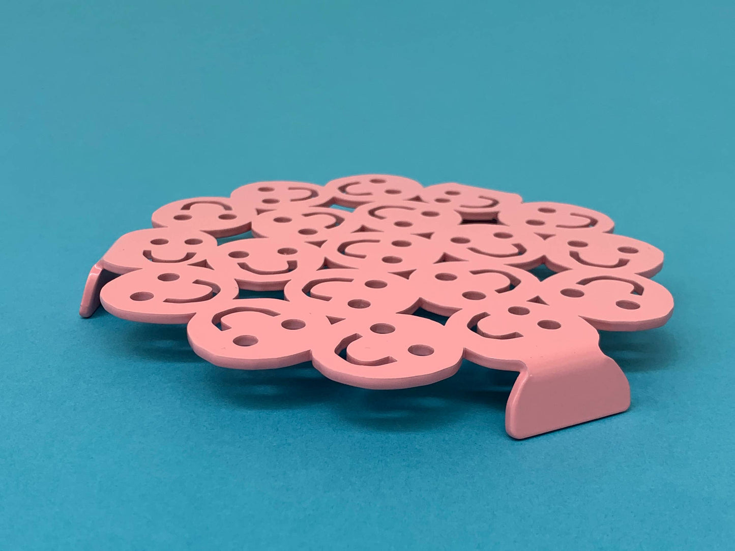 Smiley Trivet in PINK
