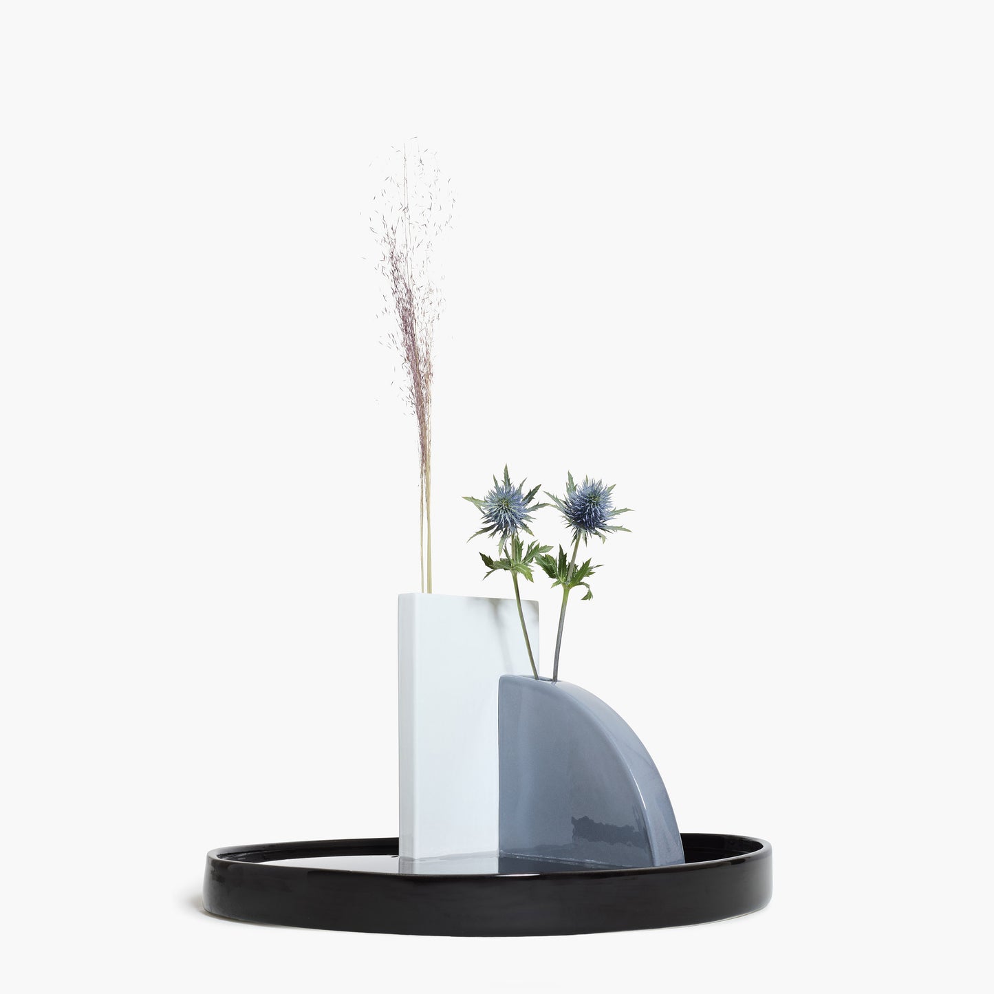 ALTAR - Flower Holder by HAK STUDIOS