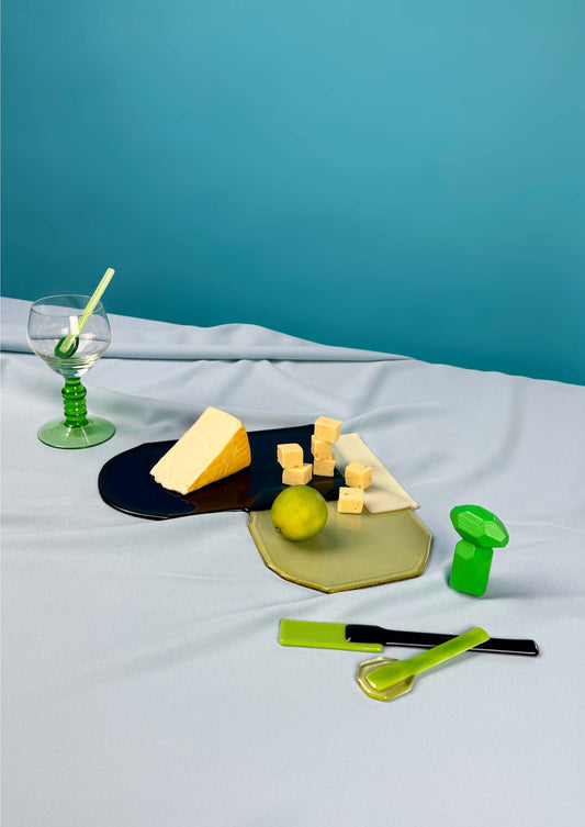 GEMS - Glass Plate 43 by Fleur Peters