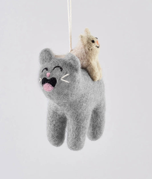Pabs Smiley - Cat with a Cat