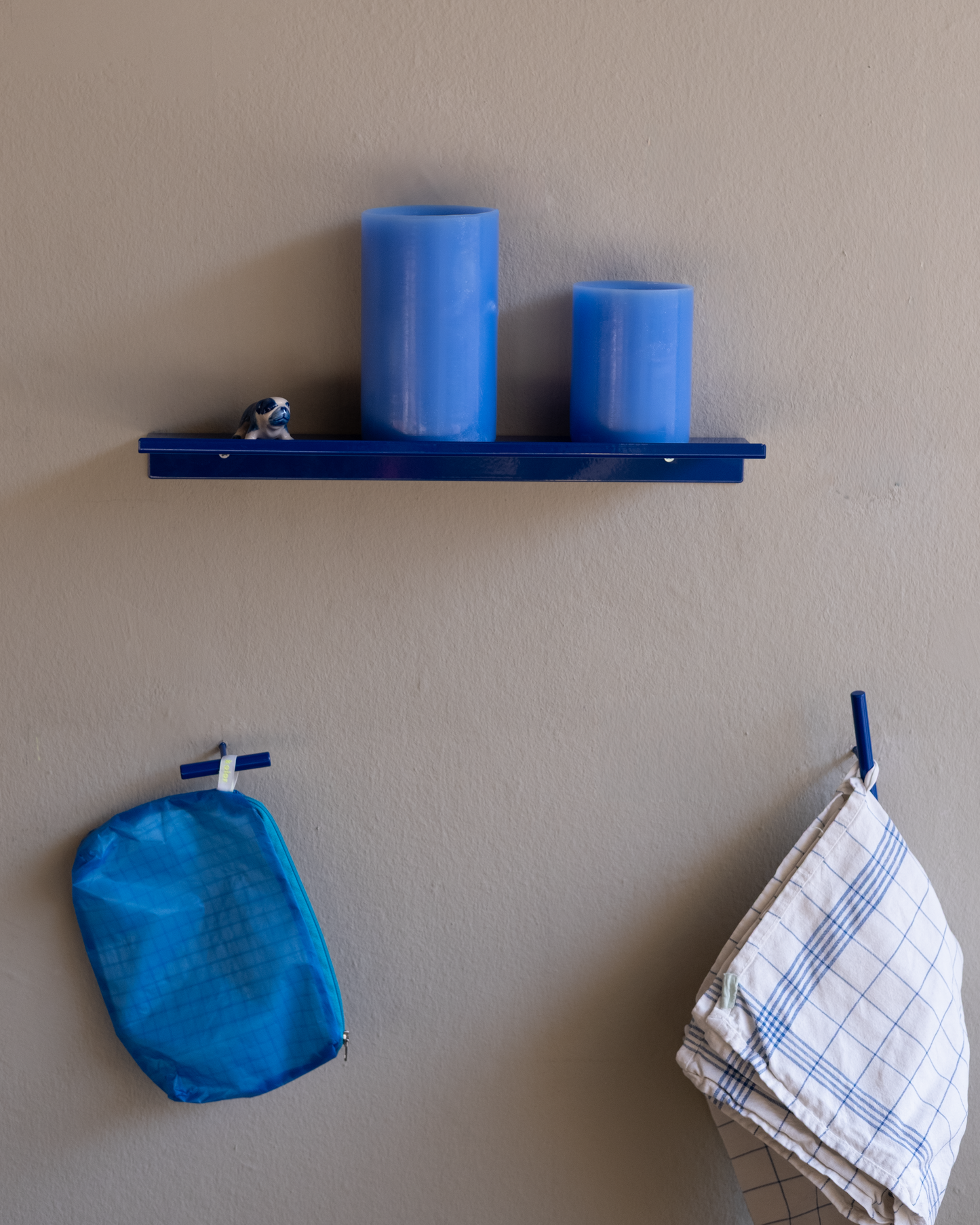 Wall-mounted hooks and Toilet Paper Holder - Ultramarine Blue