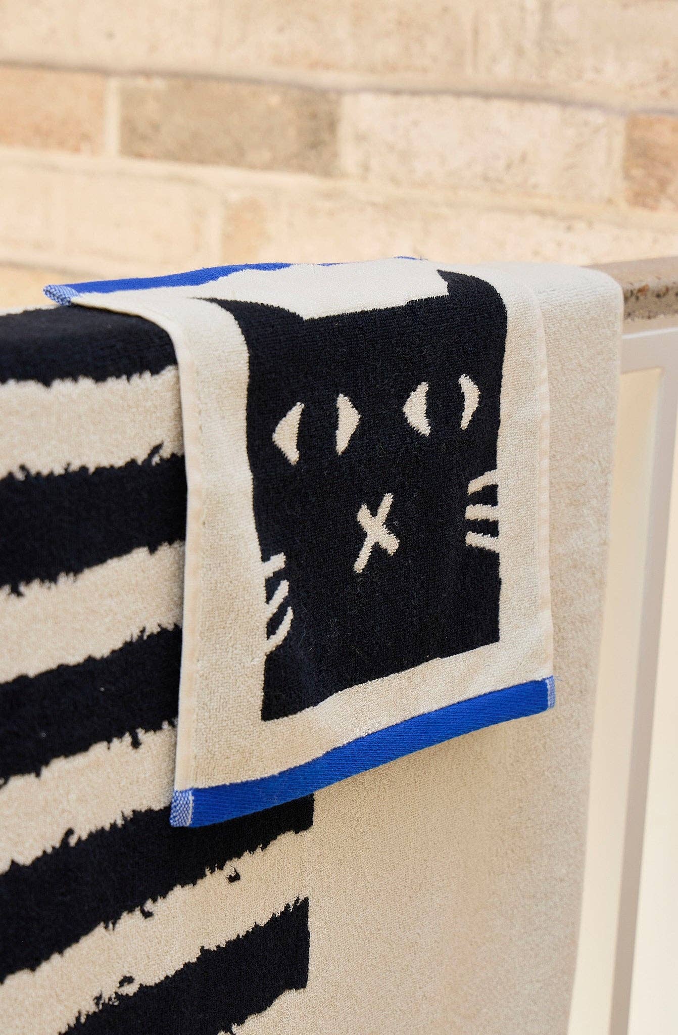 Lazy Cat Face Cloth