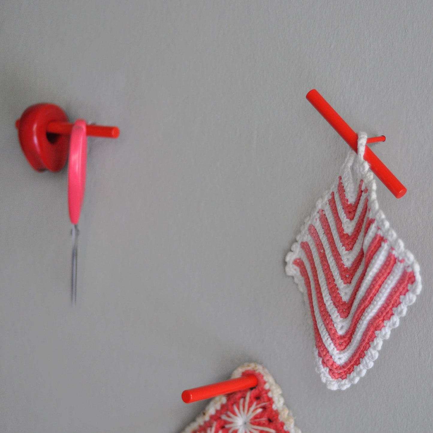 Wall-mounted hooks and Toilet Paper Holder - Neon Red