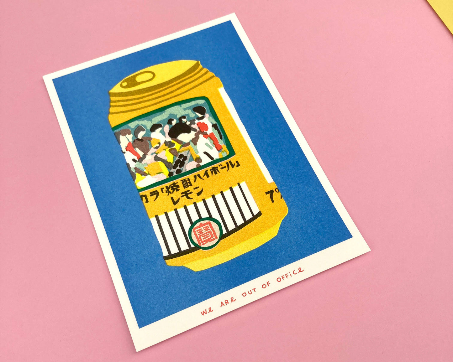 A risograph print of a can of chuhai